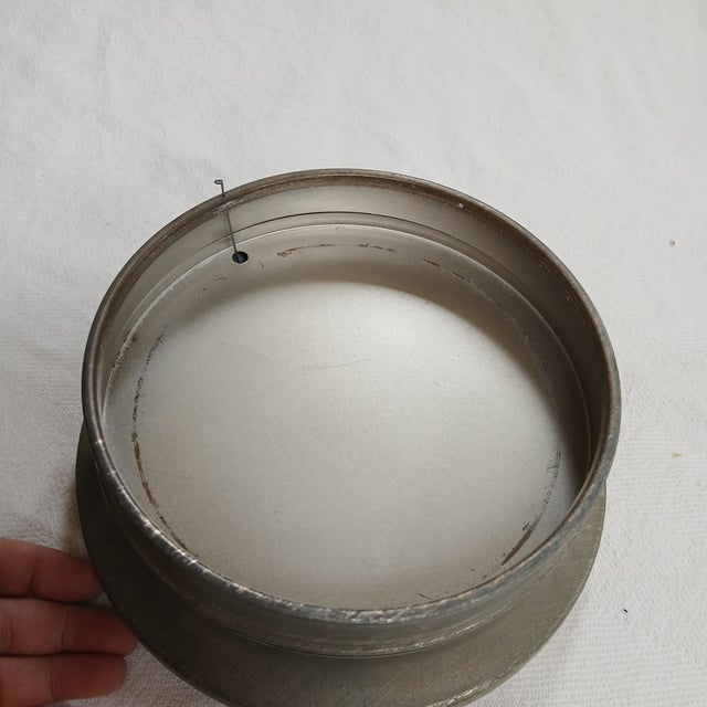 Silver 1940s Thorens Aluminum Powder Puff Wind Up Music Box For Sale - Image 8 of 11