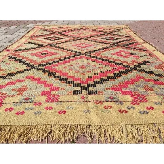 Boho Chic Vintage Handwoven Turkish Kilim Rug - 4′5″ × 6′3″ For Sale - Image 3 of 6