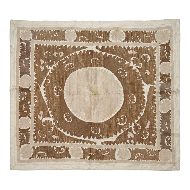 Suzani Embroidery Wall Decor - Boho Embroidery 4'6'' X 5'6'' For Sale