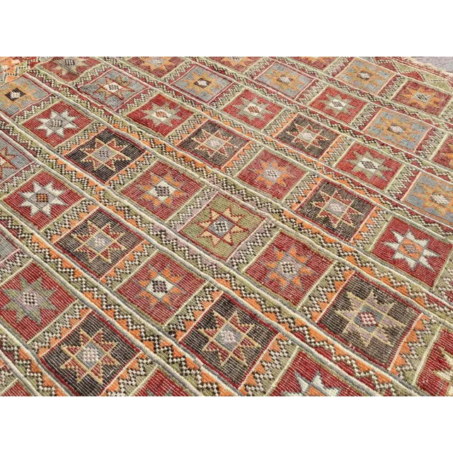 Soft Color Vintage Turkish Kilim Rug - 71" X 109" For Sale In Raleigh - Image 6 of 8