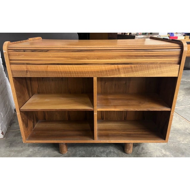 Walnut rolltop secretary desk model 804 designed in 1961-62 by Gianfranco Frattini for Bernini, Italy. Tambour top that...