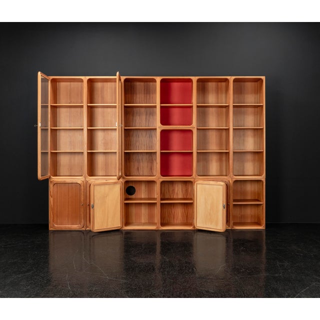Beige Modular Wall Unit in Pine, 1950s, Set of 13 For Sale - Image 8 of 18