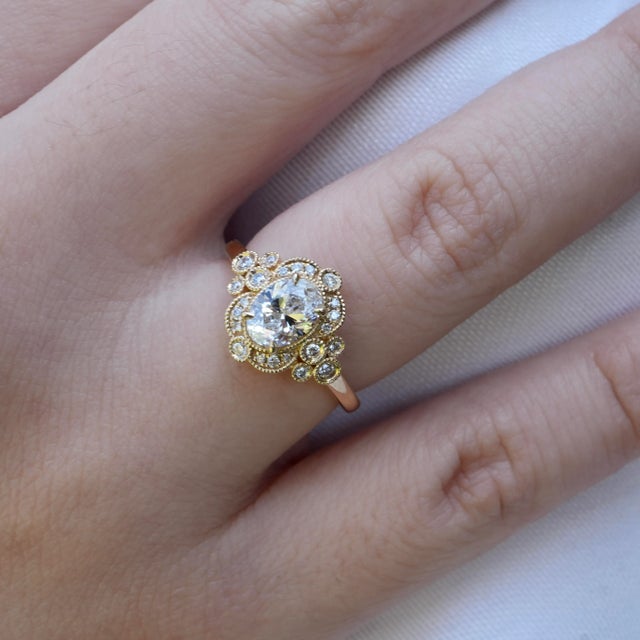 14K Solid Gold Lab Grown Diamond｜Oval Lab Grown Diamond Grade: D-E Color｜VS Clarity Lab Grown Diamond CTW: 2.20 Inspired...