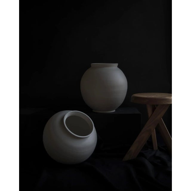 Contemporary Moon Jar by Bicci for Medici Studio For Sale - Image 3 of 8