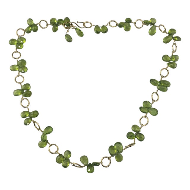 Late 20th Century 14k Yellow Gold Yellow Green Peridot Briolette Beaded Choker For Sale