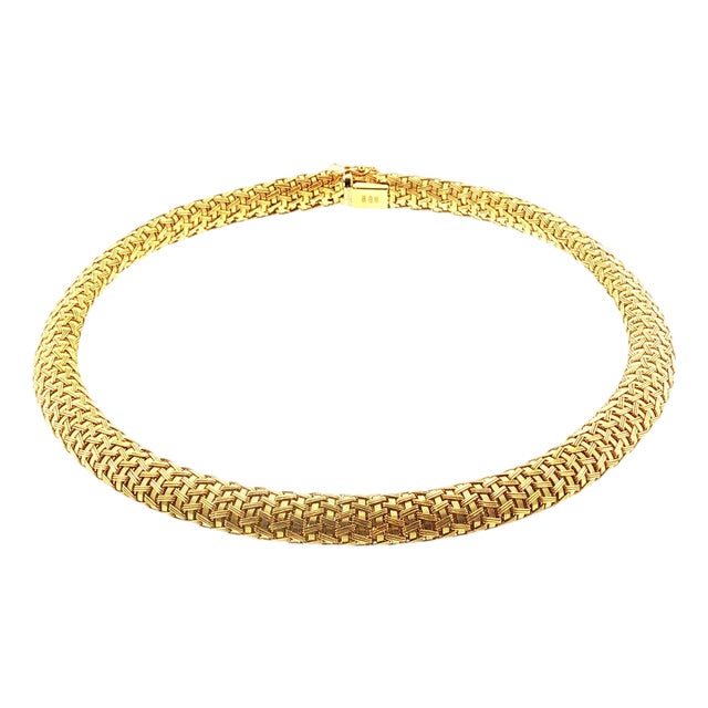 Late 20th-Century 18 Karat Yellow Gold 17" Italian Tubular Woven Mesh Necklace For Sale