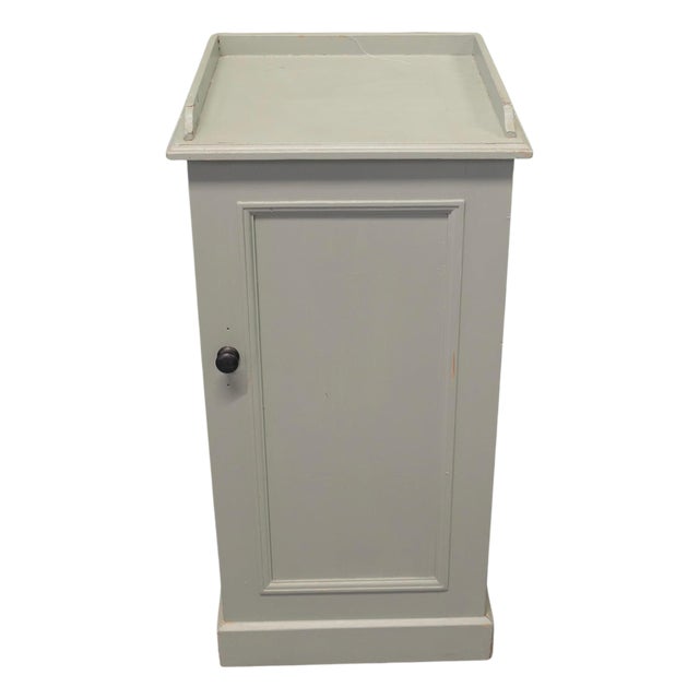 19th Century Victorian Pine Cupboard For Sale