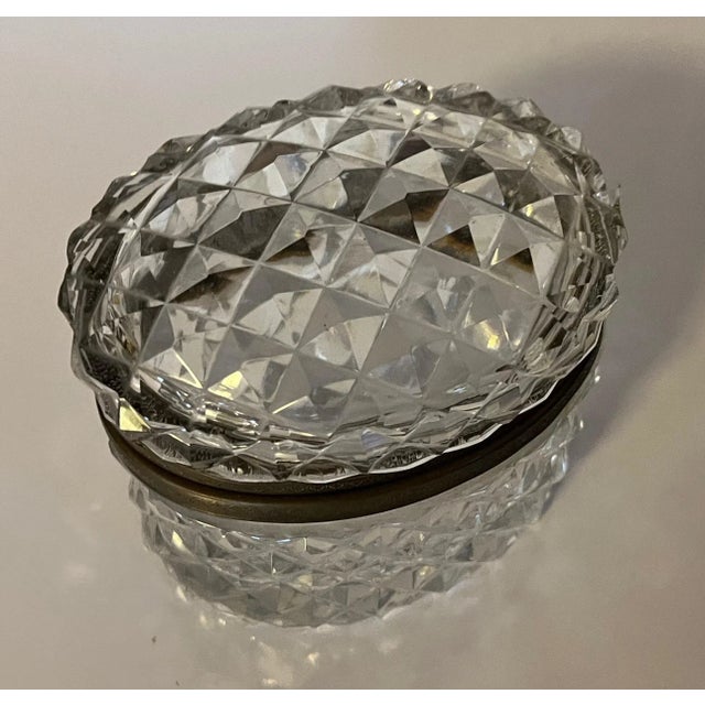 Early 20th Century French Cut Crystal Oval Hinged Glass Box For Sale - Image 12 of 13