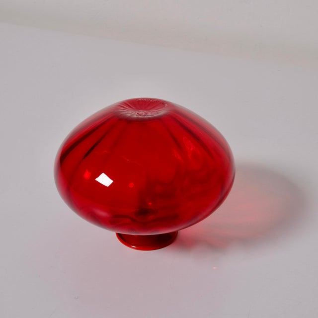 Venini Single-Flower Vase in Red Murano Glass from Venini, Italy, 2000s For Sale - Image 4 of 16