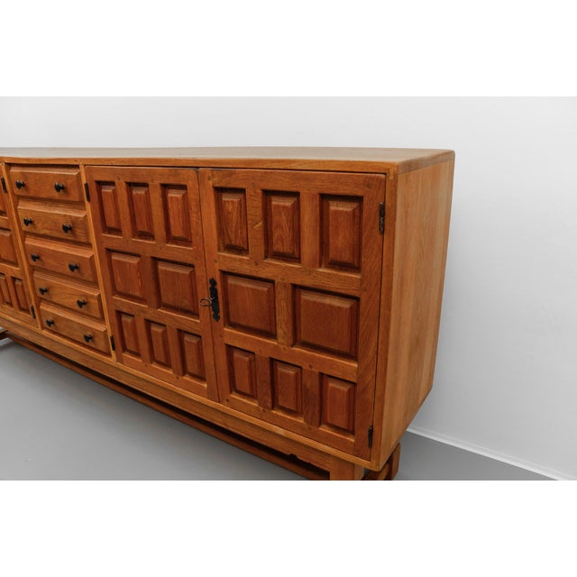 Large Brutalist Screwless Sideboard in Carved Oak, 1960s For Sale - Image 17 of 18