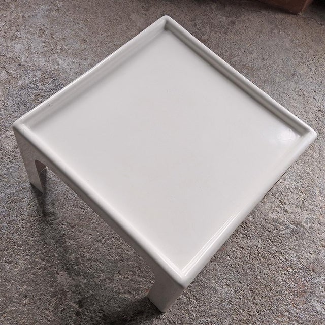 1960s Vintage Space Age French Fiberglass Coffee Table, 1960s For Sale - Image 5 of 15