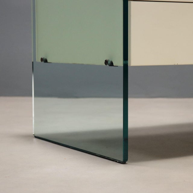 Rialto Chest of Drawers attributed to Vittorio Livi from Fiam For Sale - Image 7 of 12