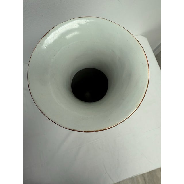 Green Antique 1850-1860 Rose Medallion Vase For Sale - Image 8 of 8