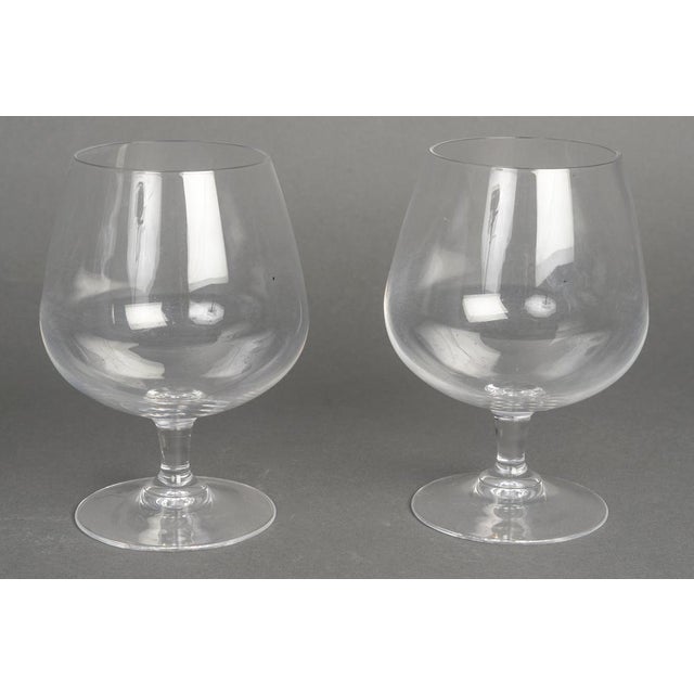 2 crystal cognac glasses. Two crystal glasses for Cognac. H: 16cm, D: 13cm.