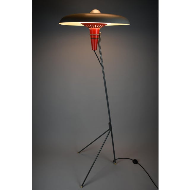 Mid-Century Tripod NX 38 Floor Lamp with Red Cone and Grey Saucer Shade by Louis Kalff for Philips, Netherlands, 1950s For Sale - Image 9 of 14