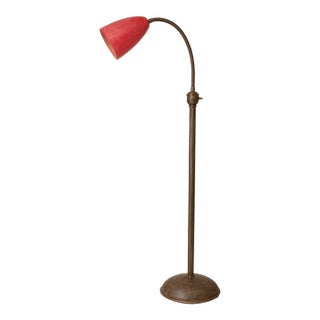 Mid Century Modern Atomic Age Tall Gooseneck Floor Lamp With Brass Toned Base For Sale