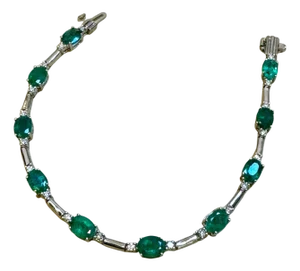 8 Carat Emerald & 1 Carat Diamond Tennis Bracelet 14 Karat White Gold, 7.25"