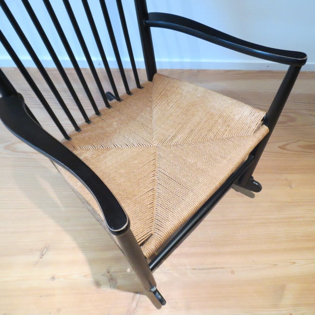 Wood Vintage J16 Rocking Chair by Hans J. Wegner, 1963 For Sale - Image 7 of 16