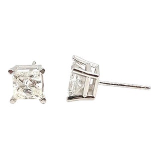 1.50 Ct Princess Cut Diamond Stud Earrings - 2 Pieces For Sale