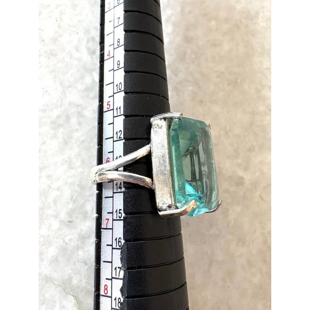 Sterling Silver and Aquamarine Vintage Cocktail Ring For Sale In New York - Image 6 of 7