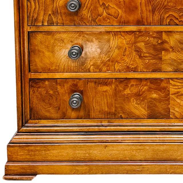 Late 20th Century Ethan Allen Townhouse Louis Philippe Burl Wood & Marble Top Commode For Sale In San Diego - Image 6 of 18