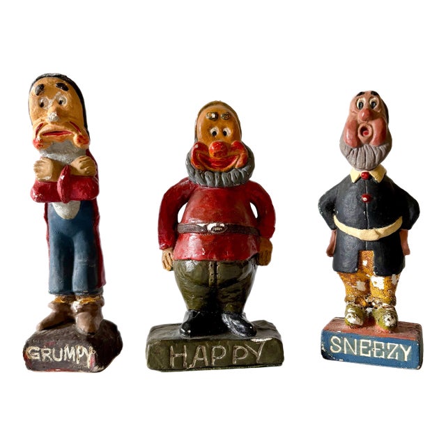 Vintage 1940s Snow White & the Seven Dwarfs Chalkware Figures Grumpy, Happy & Sneezy For Sale