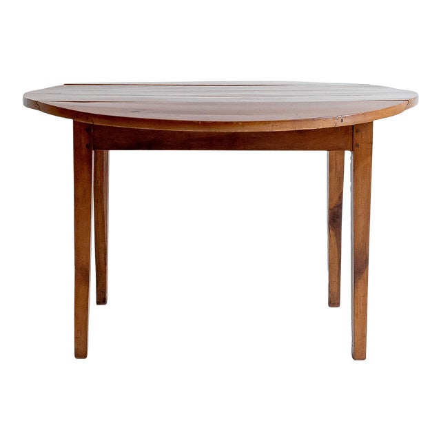 19th Century Oval Walnut Dropleaf Table For Sale
