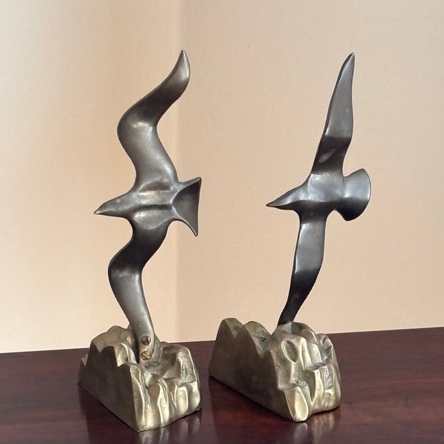Brass Mid-20th Century Curtis Jeré-Style Brass Seagull Bookends -- A Pair For Sale - Image 8 of 17