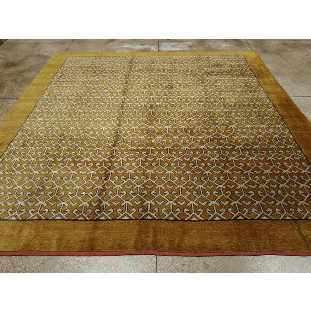 Galerie Shabab Collection Mid-20th Century Turkish Anatolian Square Carpet For Sale - Image 4 of 10