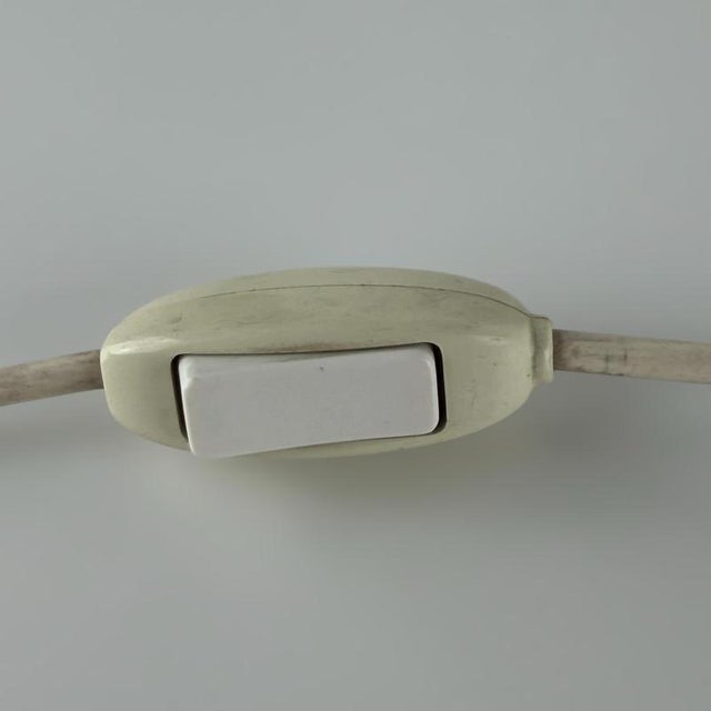 White Dania Table Lamp by Dario Tognon and Studio Celli for Artemide, 1969 For Sale - Image 8 of 17