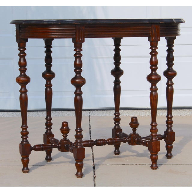 Wood Elegant Early 20th Century Victorian-Style Flame Mahogany Library Table For Sale - Image 7 of 17