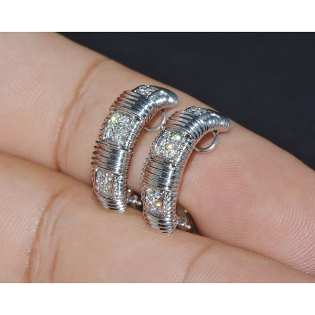 Authentic Roberto Coin Natural 0.30Cts Diamond Appassionata 18k White Gold Huggie Hoop Earrings, A Pair For Sale - Image 9 of 17