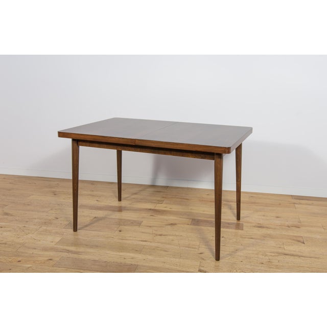 Mid-Century Walnut Dining Table by Bohumil Landsman for Jitona, Former Czechoslovakia, 1960s For Sale - Image 18 of 18