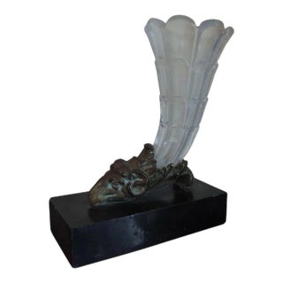 19th Century English Regency Cut Crystal Cornucopia Rhyton with Gilt Bronze Ram's Head on Black Marble Base Mantel Garniture Vase For Sale