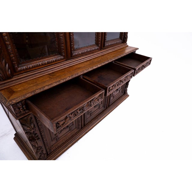 Antique French Neo-Renaissance Carved Oak Bookcase, 1880 For Sale - Image 13 of 18