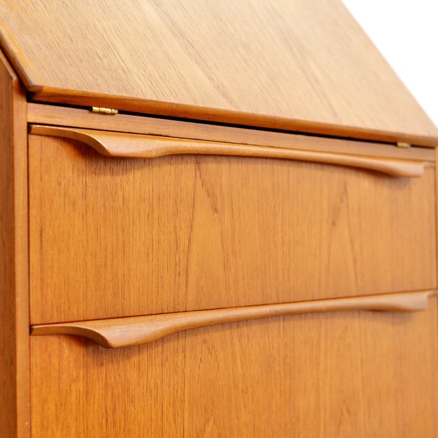 Mid 20th Century Secretary Desk Bureau by Sutcliffe of Todmorden For Sale - Image 9 of 10