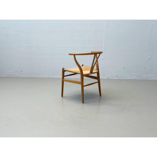Vintage CH24 Wishbone Chairs by Hans J. Wegner for Carl Hansen & Søn, Denmark, 1990s, Set of 6 For Sale - Image 9 of 18