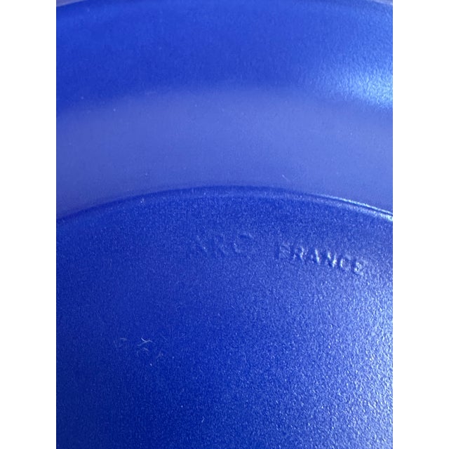 Blue Vintage Mid-Century Modern Arcoroc France Luncheon Plates in Cobalt Blue Color- Set of 12 For Sale - Image 8 of 10