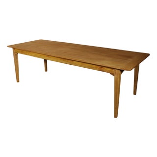 Farmhouse Table in Natural Oak For Sale
