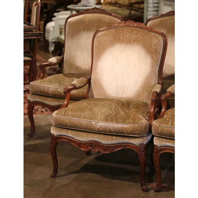 French 19th Century French Louis XV Carved Walnut Armchairs From Provence, Set of Four For Sale - Image 3 of 13