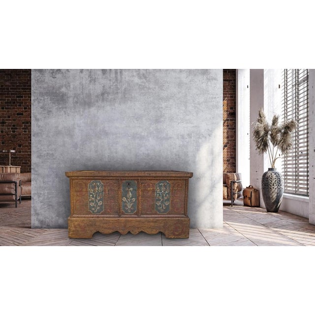 18th Century Tyrolean Painted Chest For Sale - Image 3 of 15
