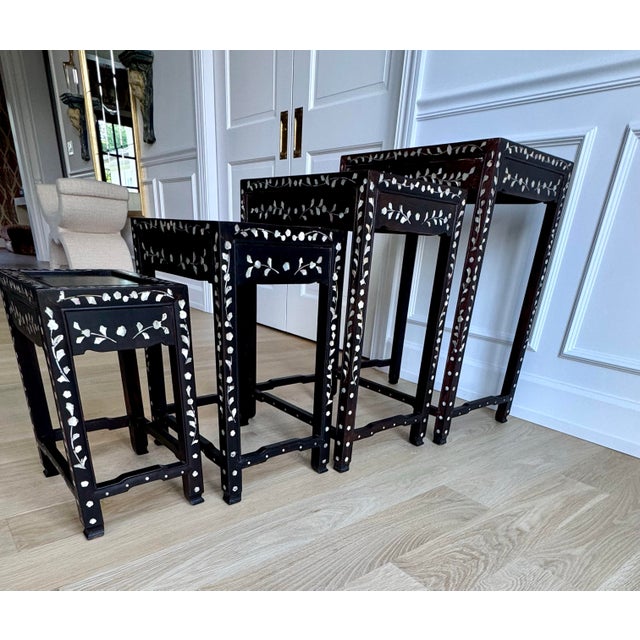 Chinoiserie Vintage Asian Export Mother-of-Pearl Inlaid Graduated Nesting Tables – Set of Four For Sale - Image 3 of 12
