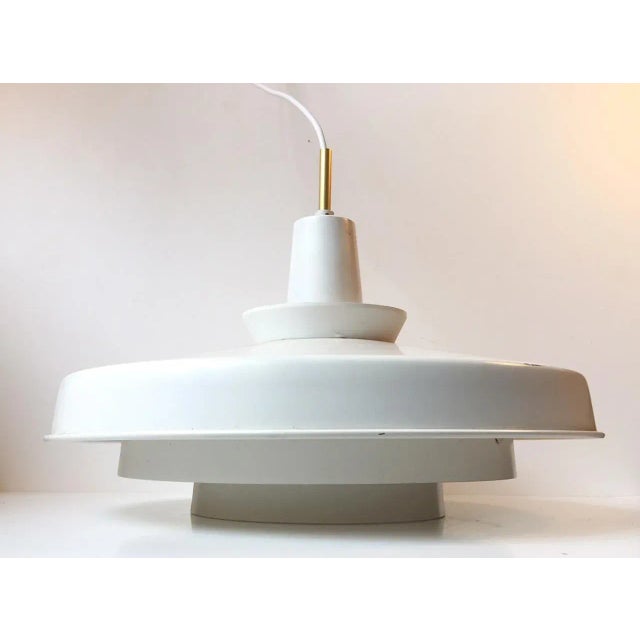 White Tiered Pendant Light from Louis Poulsen, 1970s For Sale - Image 6 of 6