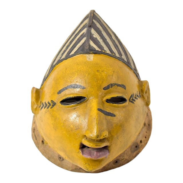 Early 20th Century Yoruba Gelede Mask Yellow Nigeria Sidley Collection For Sale