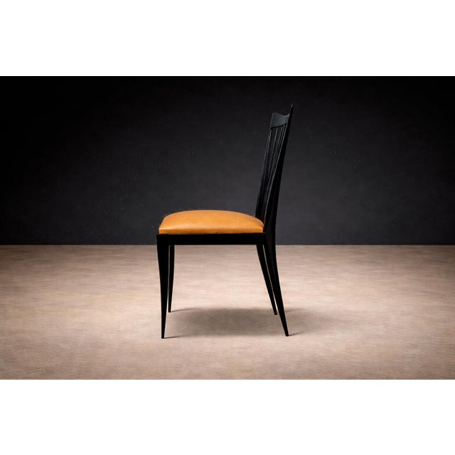 Set of 8 Dining Chairs in Hardwood & Leather, Giuseppe Scapinelli, 1950s - Lot 471 For Sale - Image 9 of 11