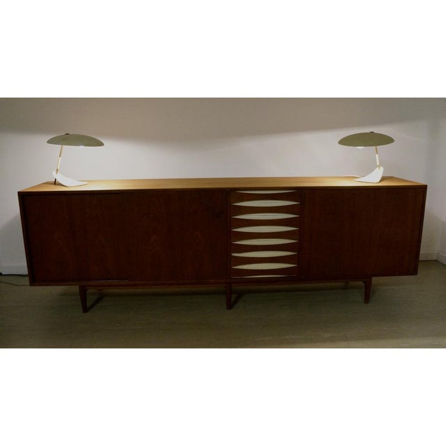 Vintage Modernist UFO Desk Lamp from Stilnovo, 1950s For Sale - Image 10 of 18