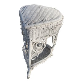 Example of Heywood-Wakefield Side Tables