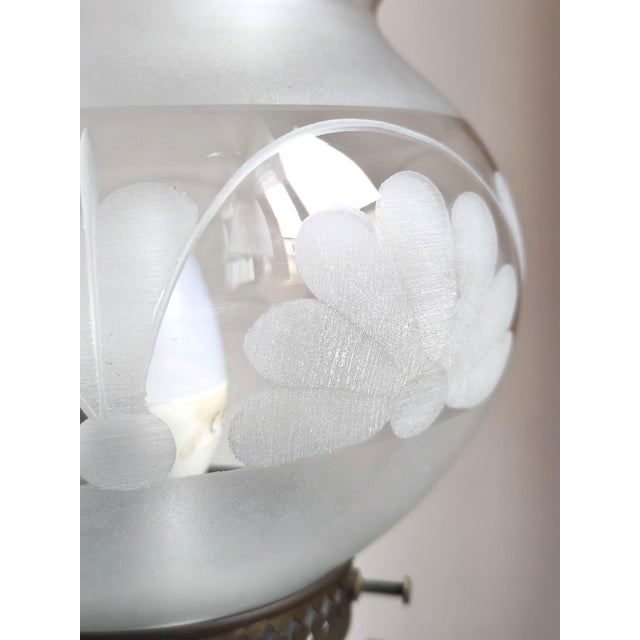 Mid-Century Italian Brass & Ceramic Table Lamp with Frosted Etched Glass Shade, 1950s For Sale - Image 6 of 15