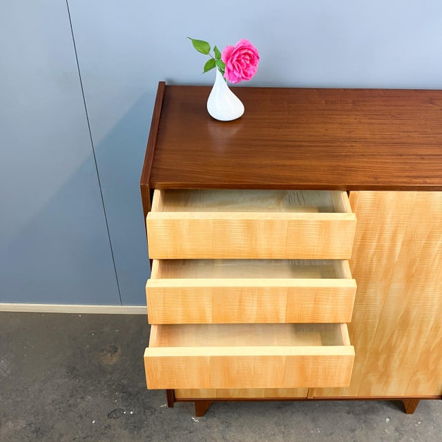 Mid-Century Highboard in Figured Maple, 1960s For Sale - Image 6 of 13