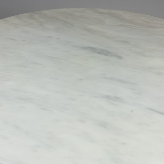 Eero Saarinen Tulip Table in Marble by Eero Saarinen for Knoll, 1970s For Sale - Image 4 of 9